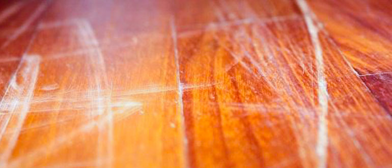 Shallow Surface Scratches Fix in Hardwood Floors